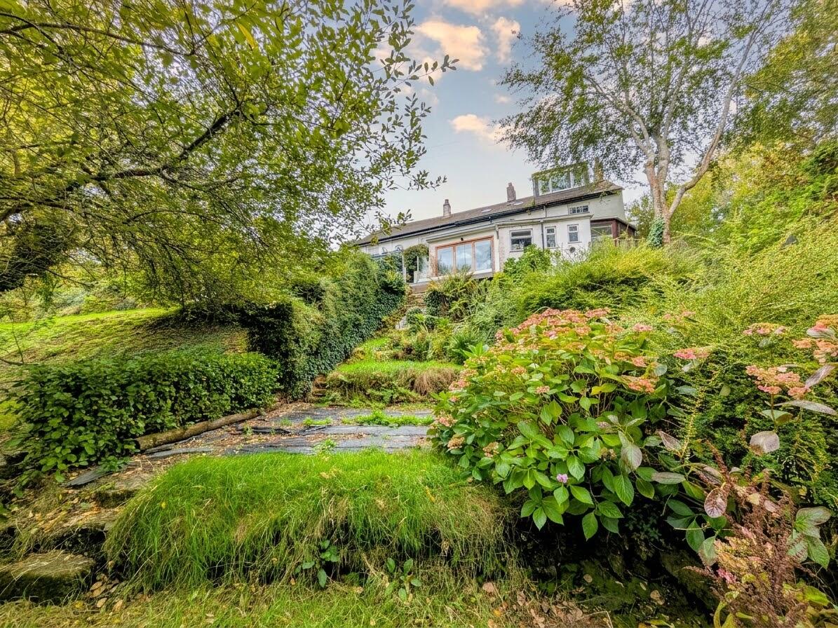 Perranarworthal, Truro